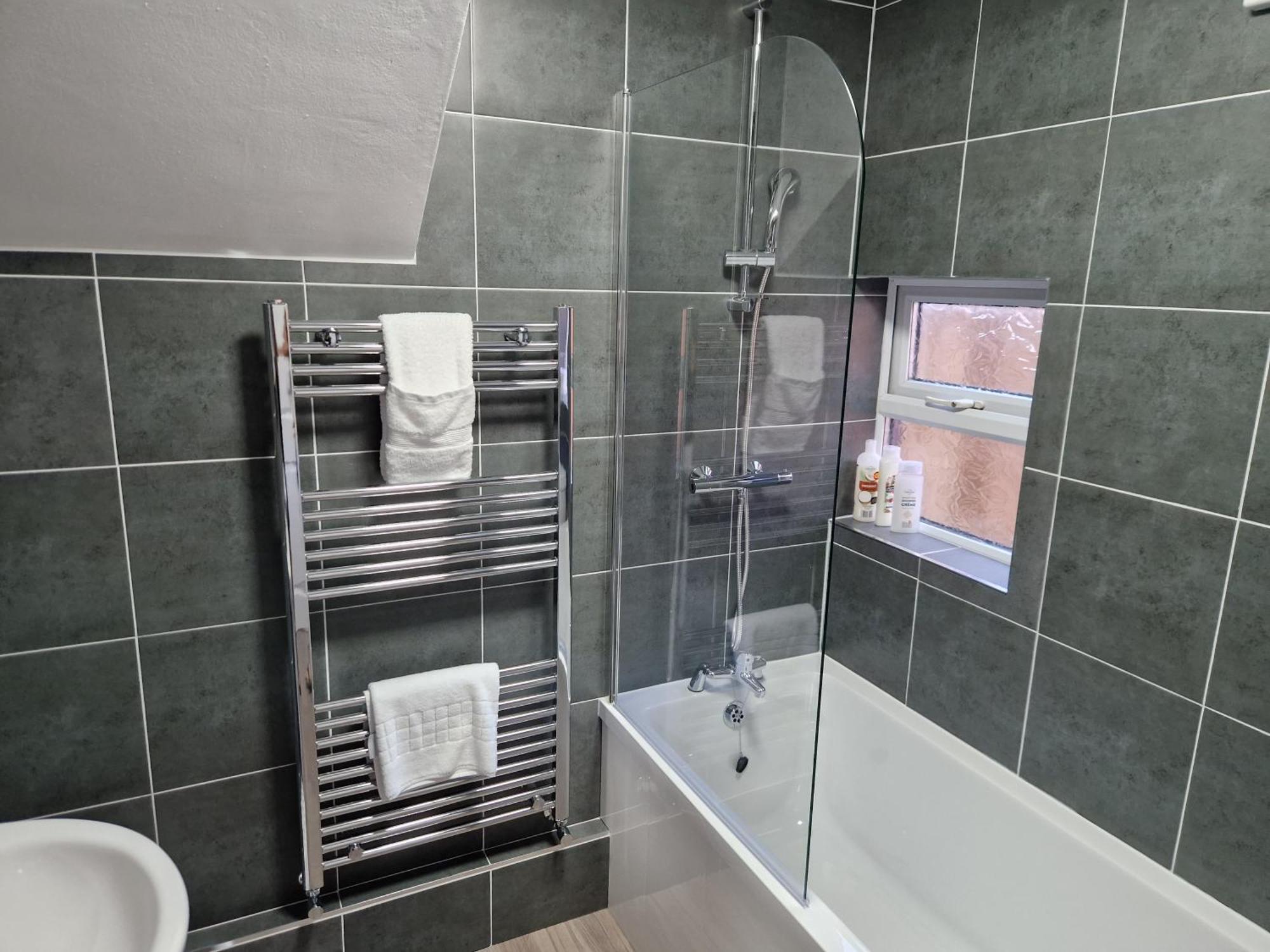 Birtley'S Amethyst, 3 Bedroom Apt ,Sleeps 6 Guest Birtley  Extérieur photo